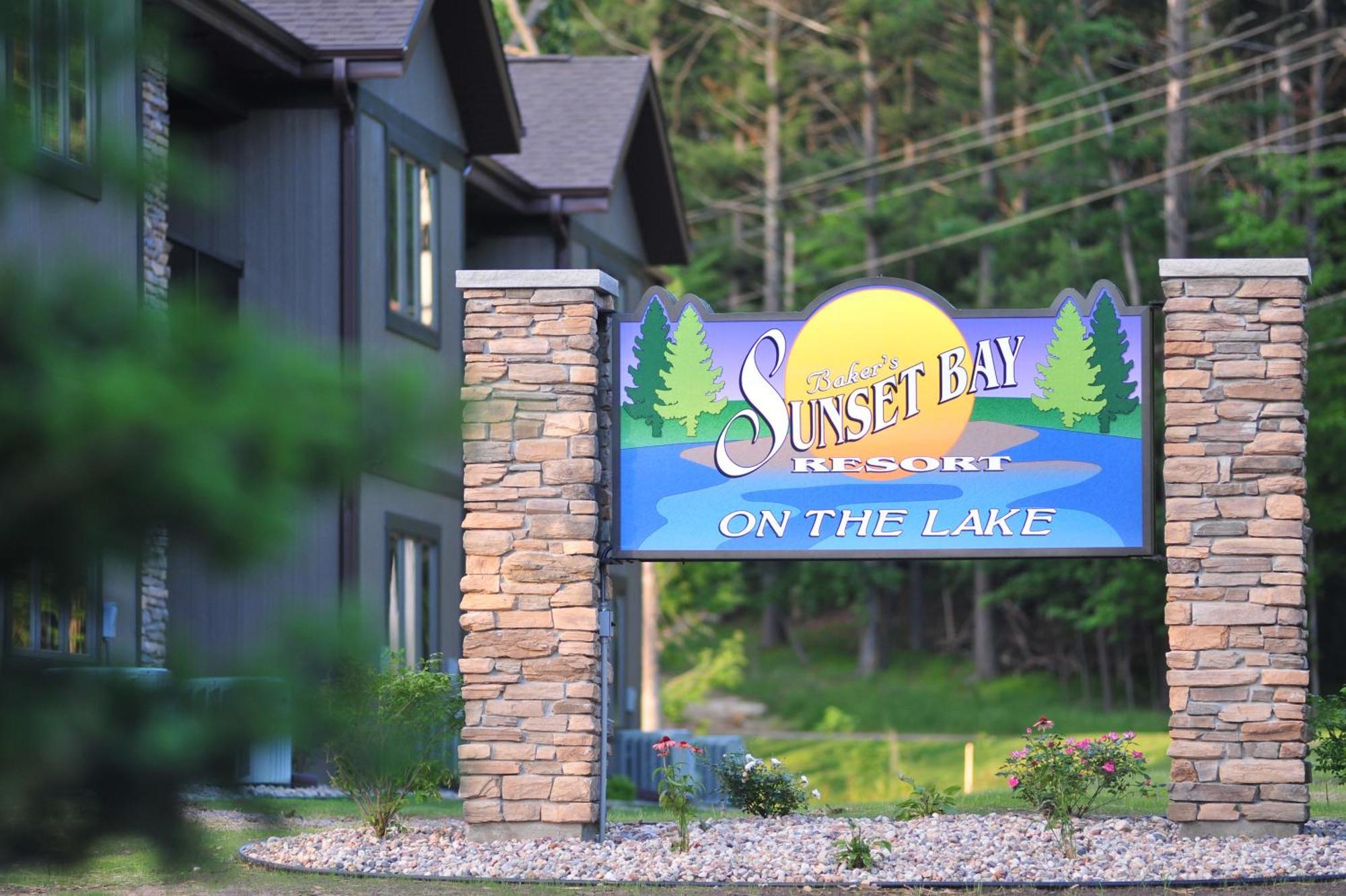 Bakers Sunset Bay Resort Lake Delton Buitenkant foto